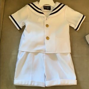 Baby sailor suit